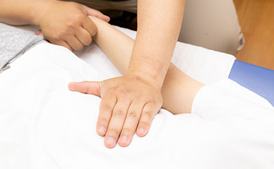 経絡施術（刺絡）2